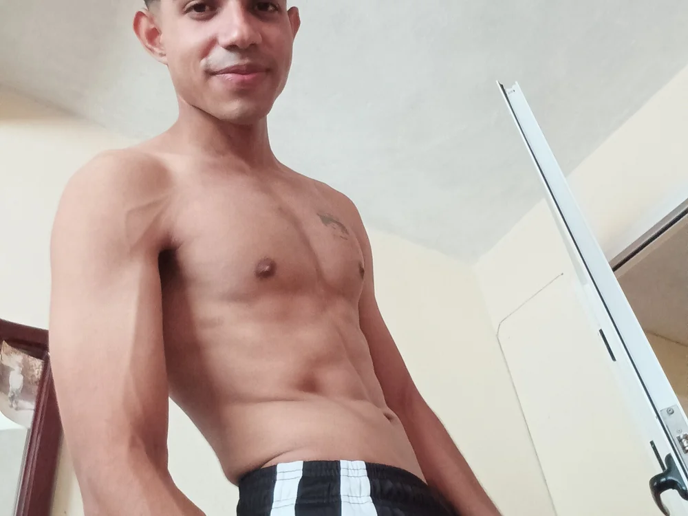 thecuban00 offline chatrum