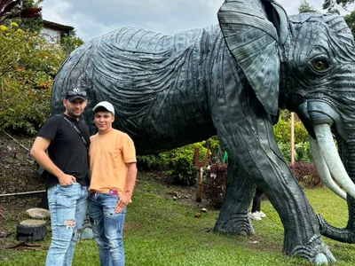 AresAndApolo profile