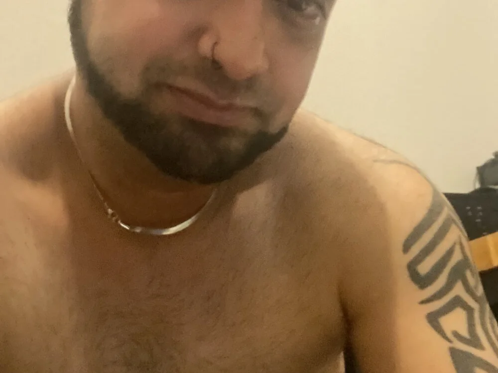 Czat XXX offline – FTMJuicyThickClit69