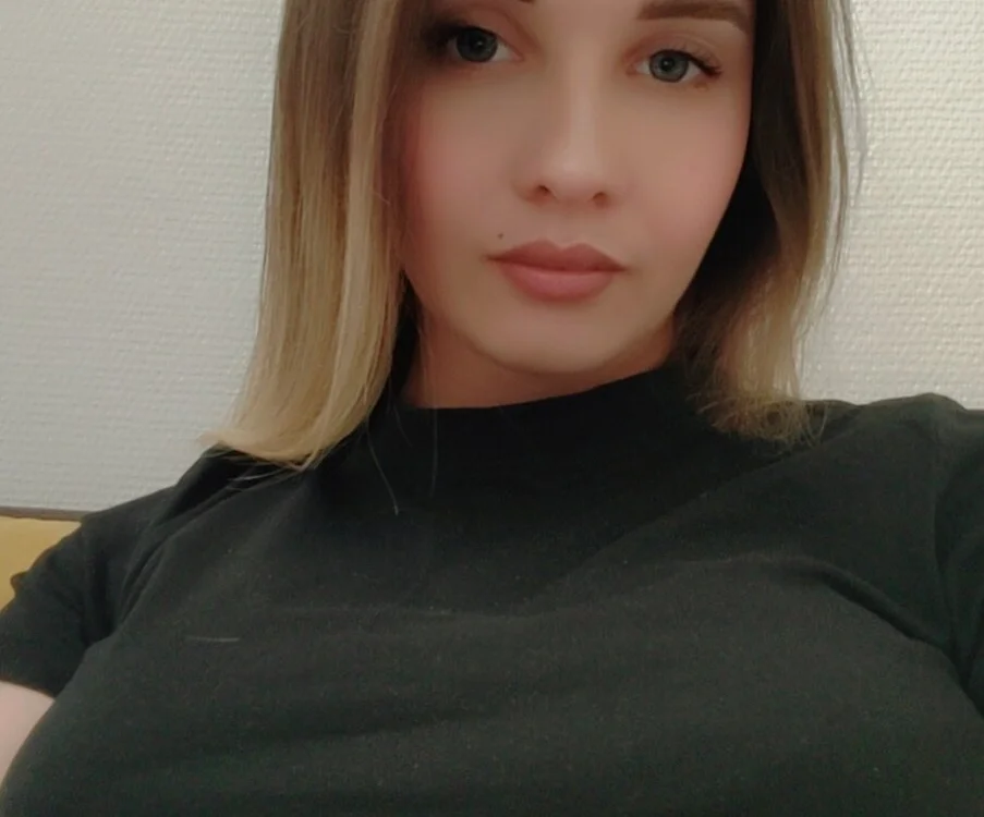 Chloe-Patek offline chatrum