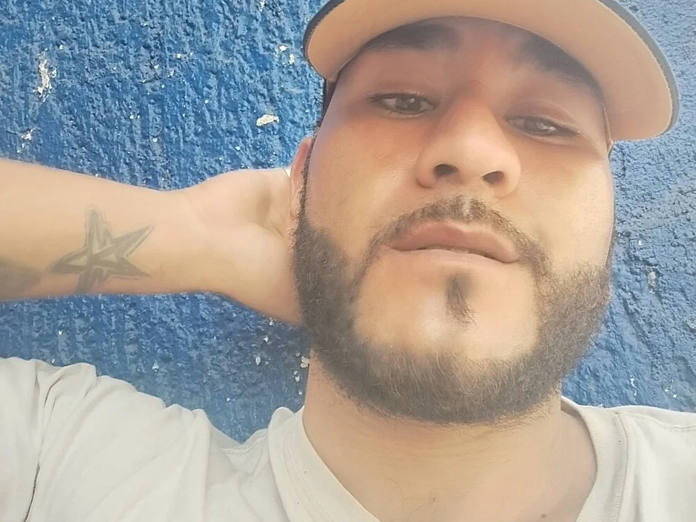 Ferxxxo1503 offline XXX-chatje