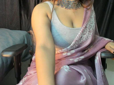 YoursSuku on StripChat