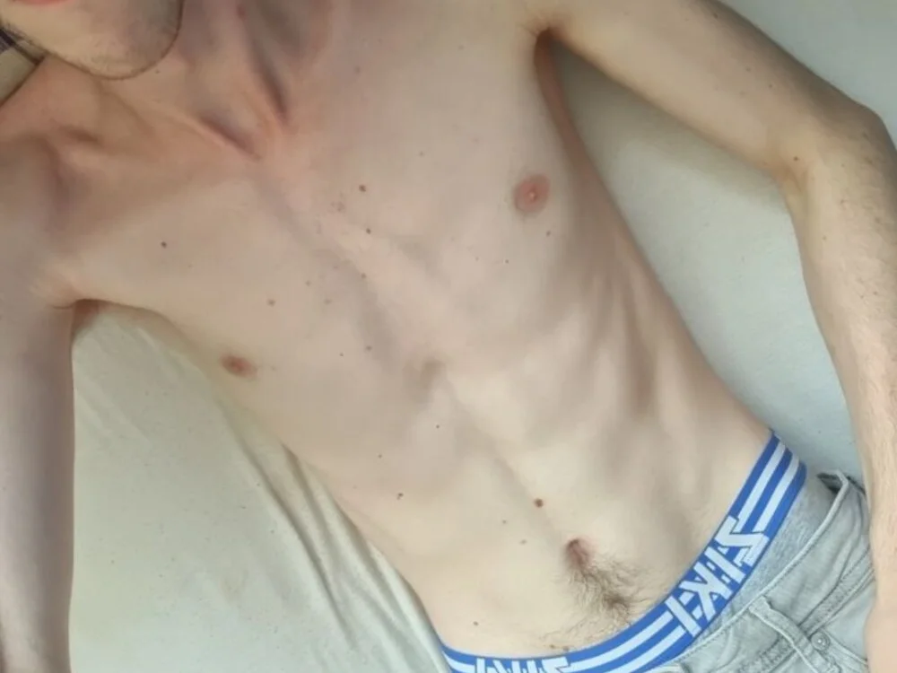 Twink_D_animeguy's Offline XXX Chat