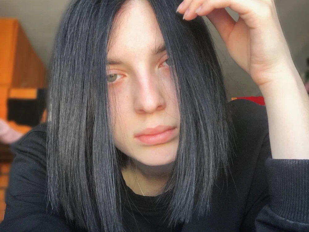 AlbaPolitte Offline XXX Chat