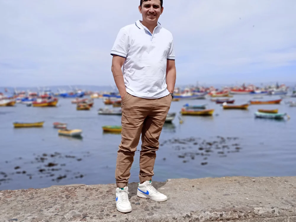 friki-boy-: συνομιλία ΧΧΧ εκτός σύνδεσης