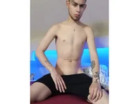 Stefan_joness' Offline XXX Chat