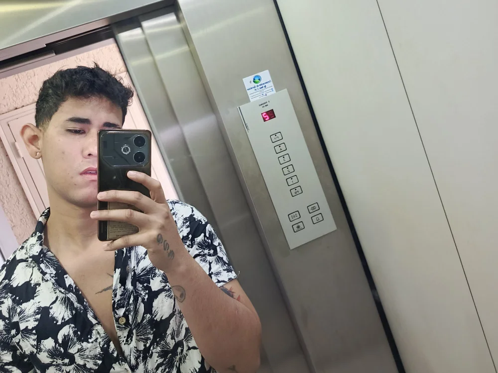 Jaspe99: συνομιλία ΧΧΧ εκτός σύνδεσης