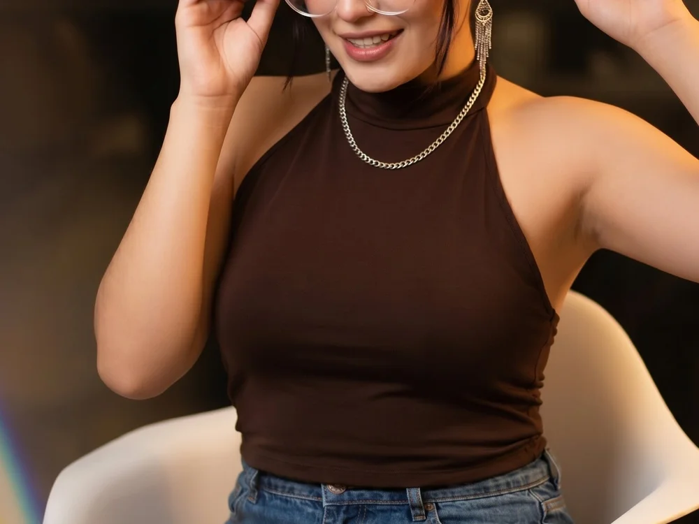 Aria_Sims: офлайн-секс-чат