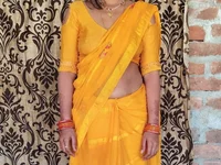 Bina_Bhanot's Offline Chat Room