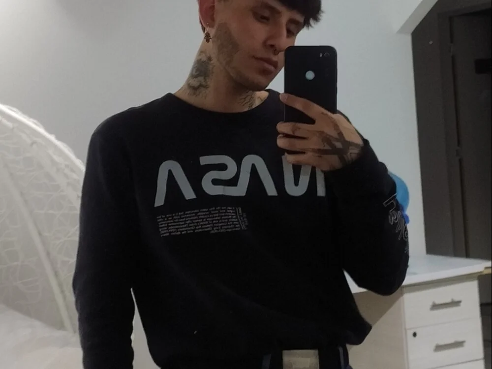 infinity-888 Chat XXX Ngoại tuyến