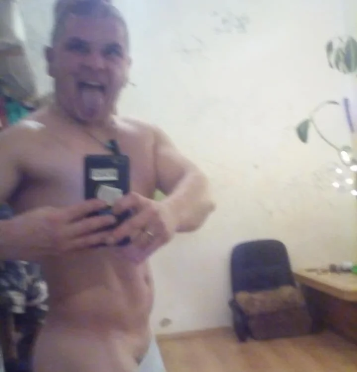 Uzlik Obrolan XXX Offline