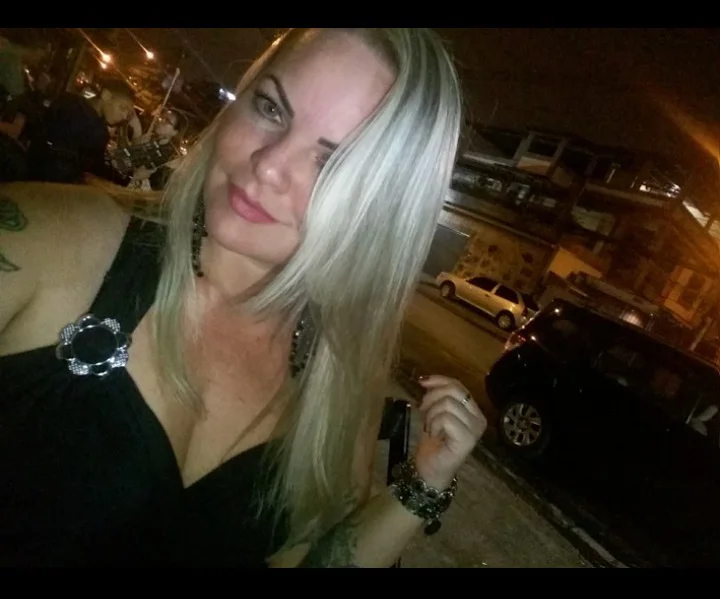 Feiticeira38 Offline XXX-chat