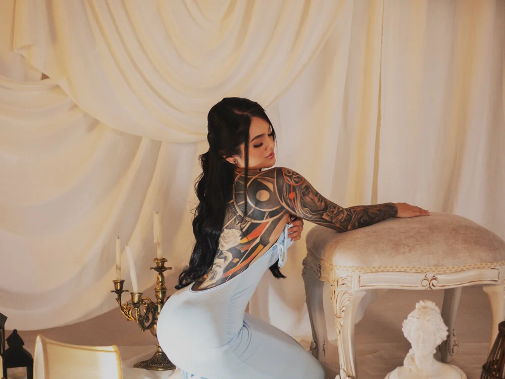 Sofia_9 Obrolan XXX Offline