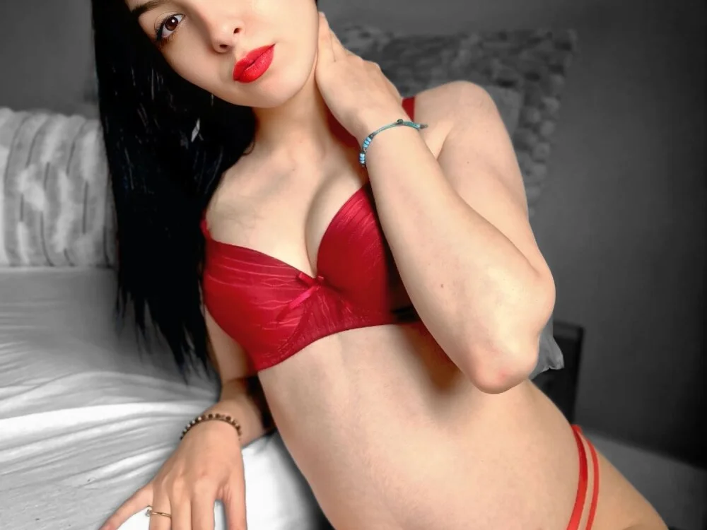 Lucy_Lust Chat XXX offline