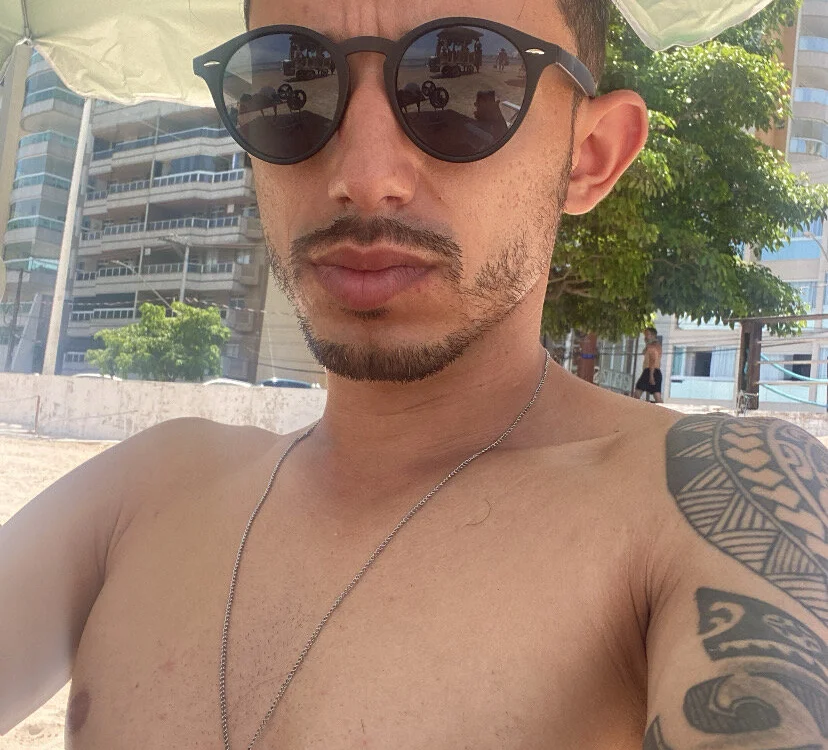 M1chup Offline XXX-Chat