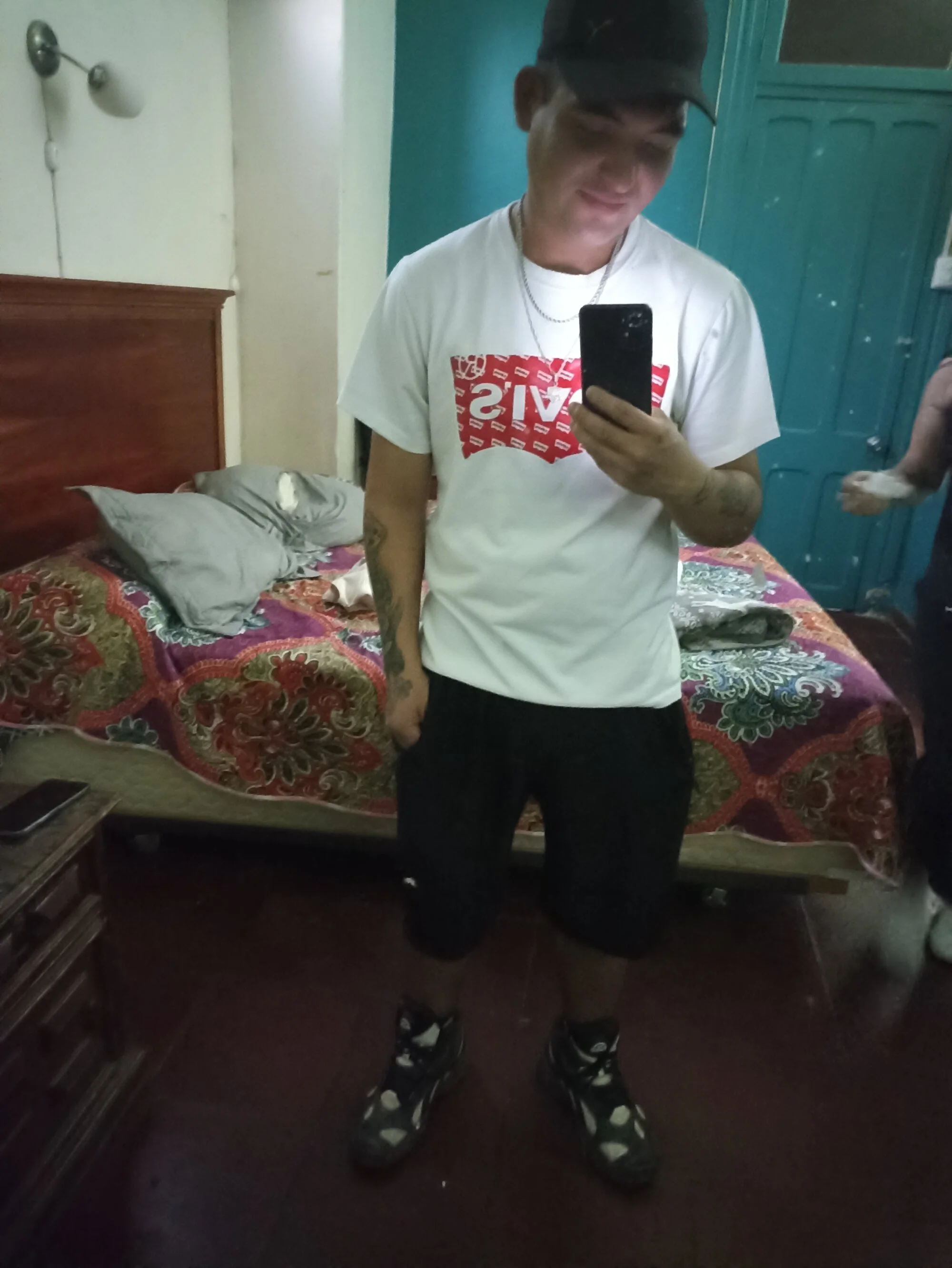 Juansexi1994 live webcam