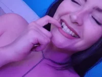 Smoky_White's Offline Chat Room