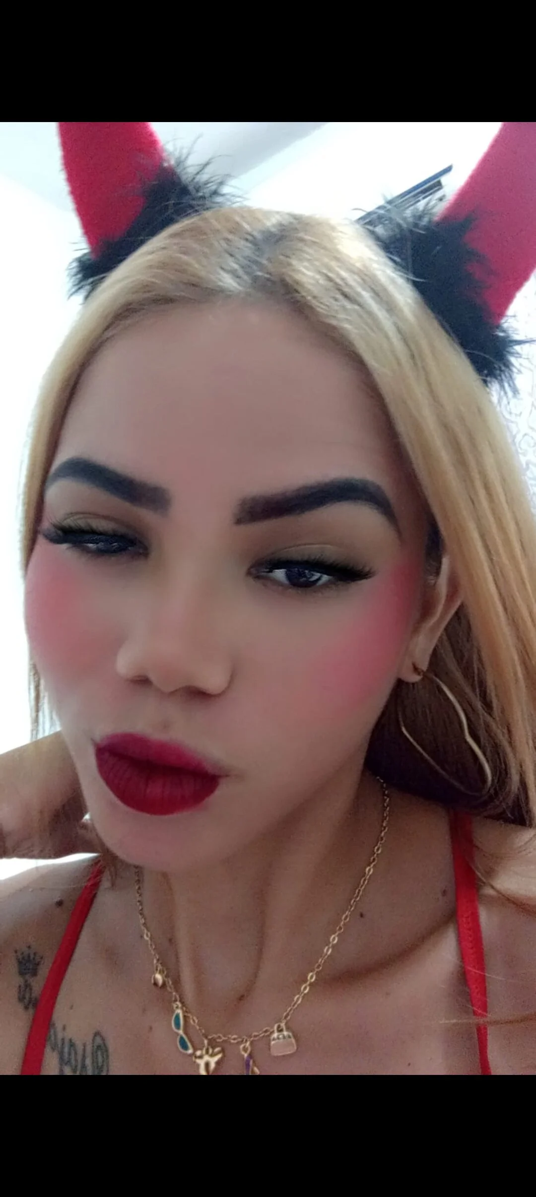 violeta_hon11