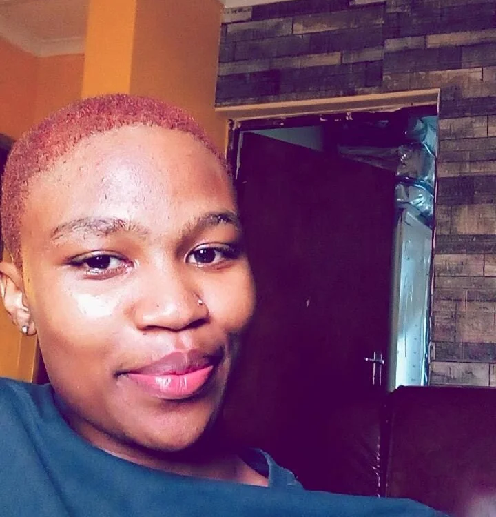 nolikhayan Offline XXX chat