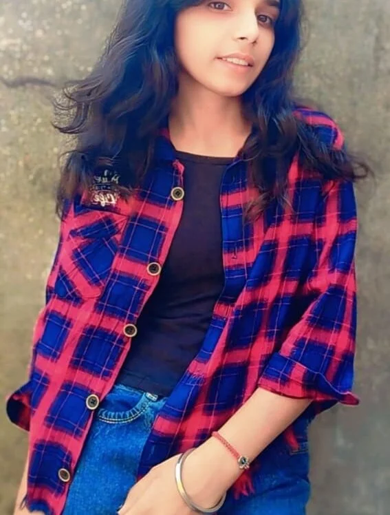 Janvi_singh02 Offline XXX-Chat