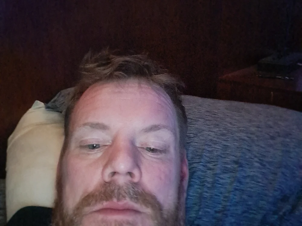 دردشة MickieFinnz1 الجنسية دون اتصال