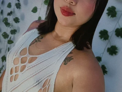 Emily_Thompson33 - Girl 