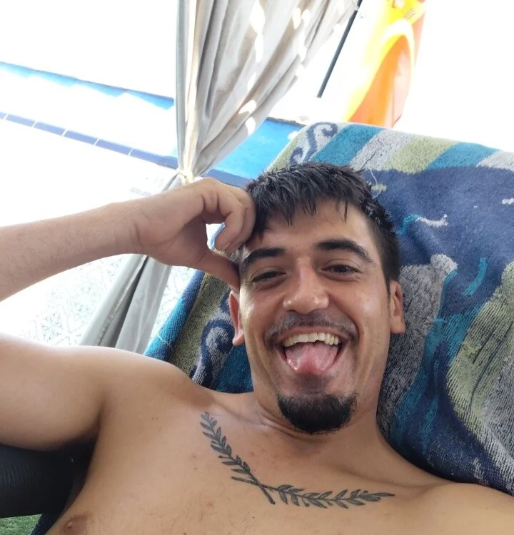 andaluz-69 Offline XXX Chat