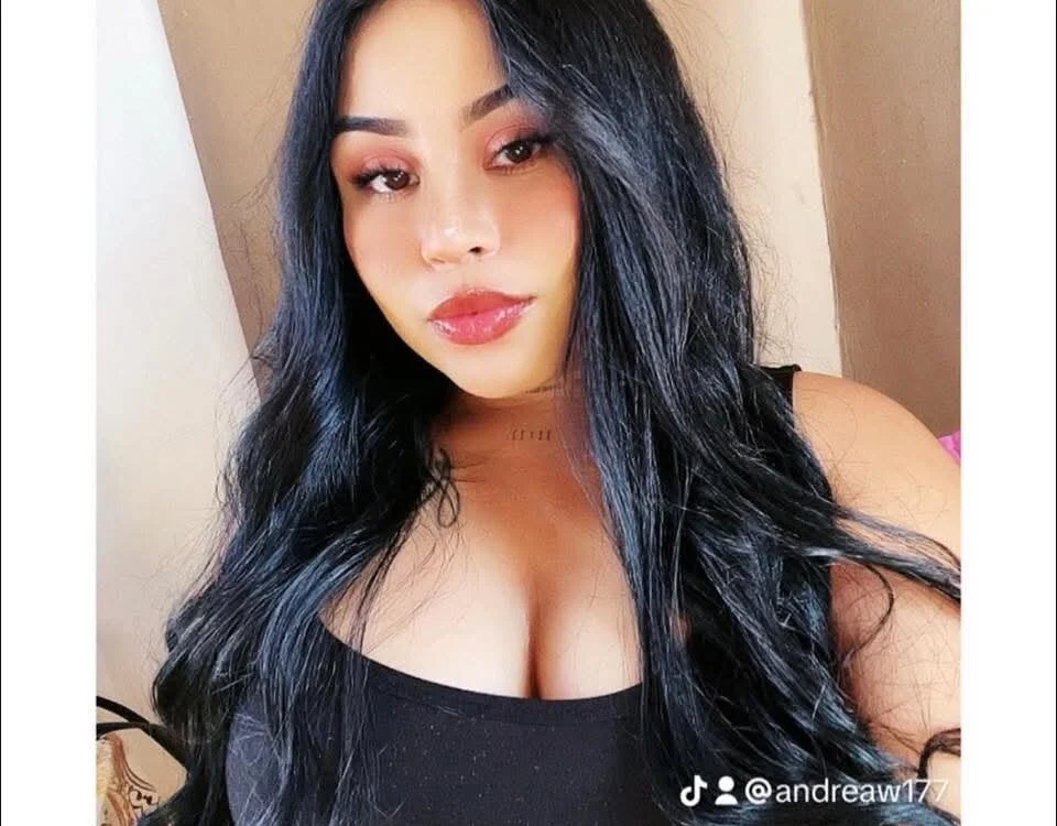 Offline XXX chat modela AyW170720