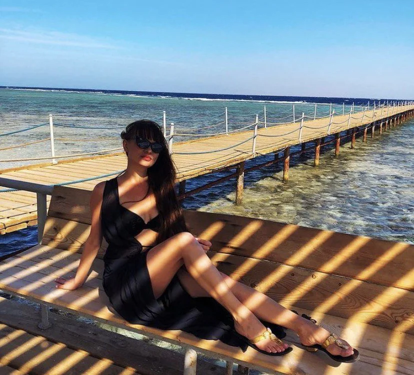 Salynxa's Offline XXX Chat