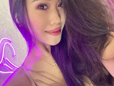 akura011 - dildo or vibrator