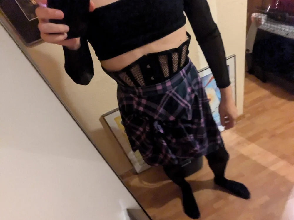 _Willow_'s Offline Chat Room