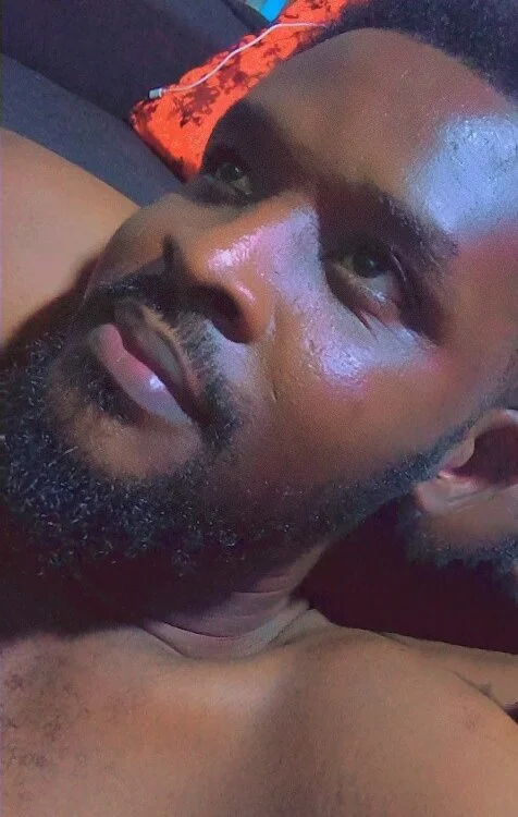 hornnydicck Offline XXX-Chat