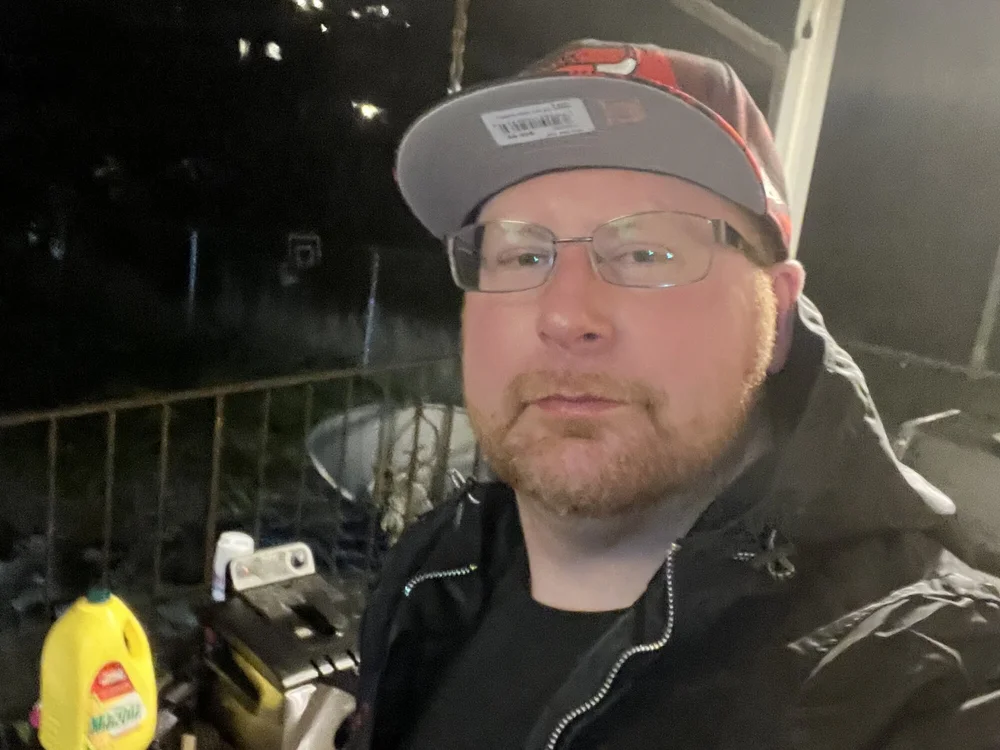 BigRedDaddyD's Offline Chat Room