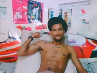 Chatroom XXX en direct de EroticPoison69