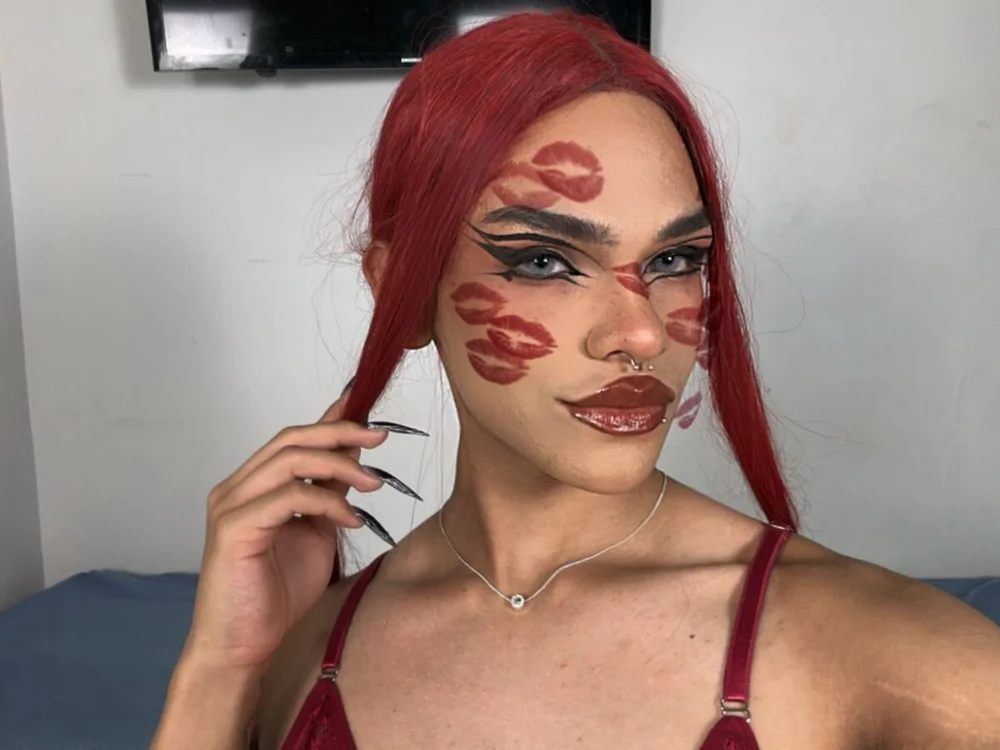 Tania_Vittale offline chatrum