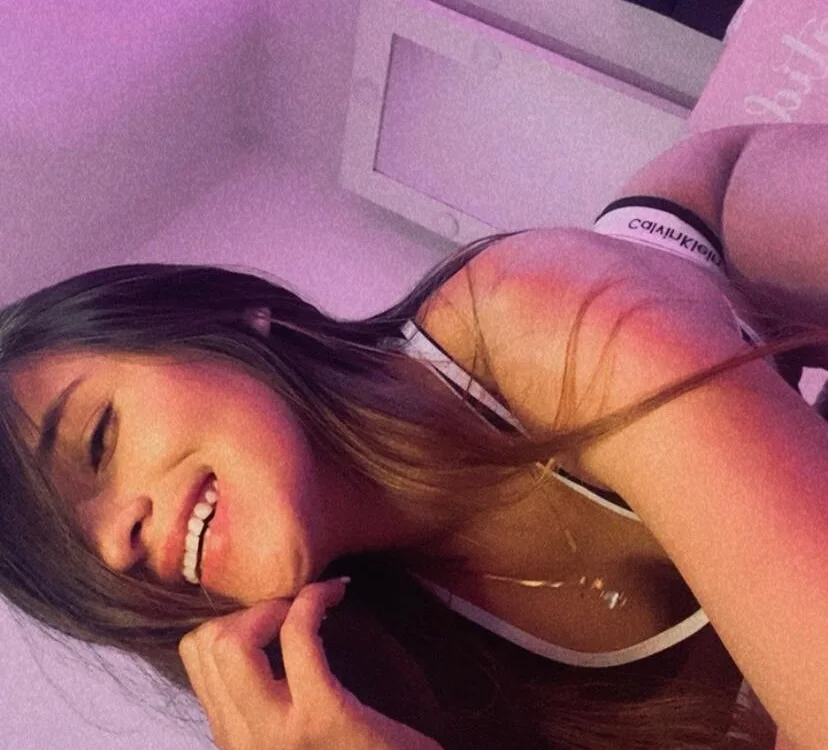 Tinylottie's Offline XXX Chat