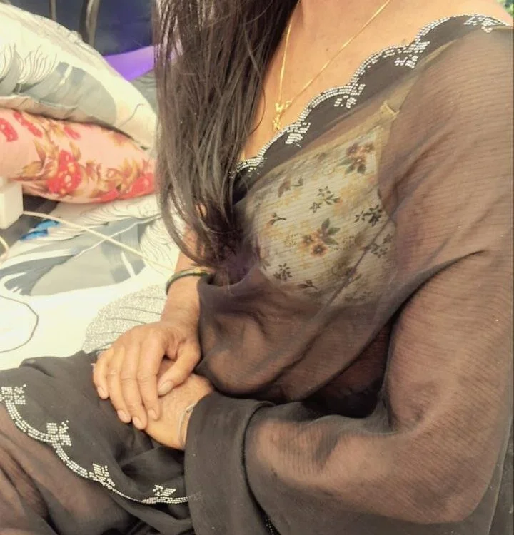 sexy-mahi_ Offline XXX Chat