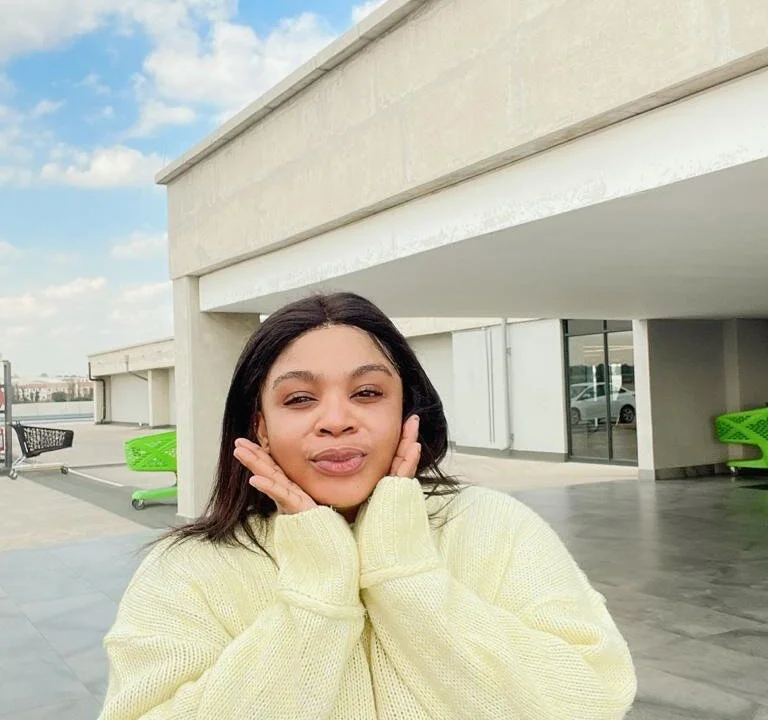 TAMARA_93's Offline XXX Chat