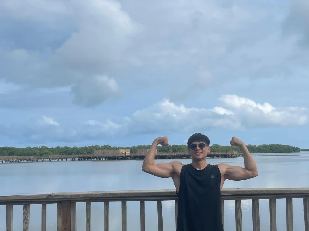 max_morris66 Offline XXX Chat