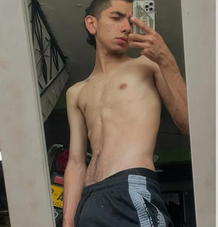 Chatroom XXX hors ligne de Isaacxsam_