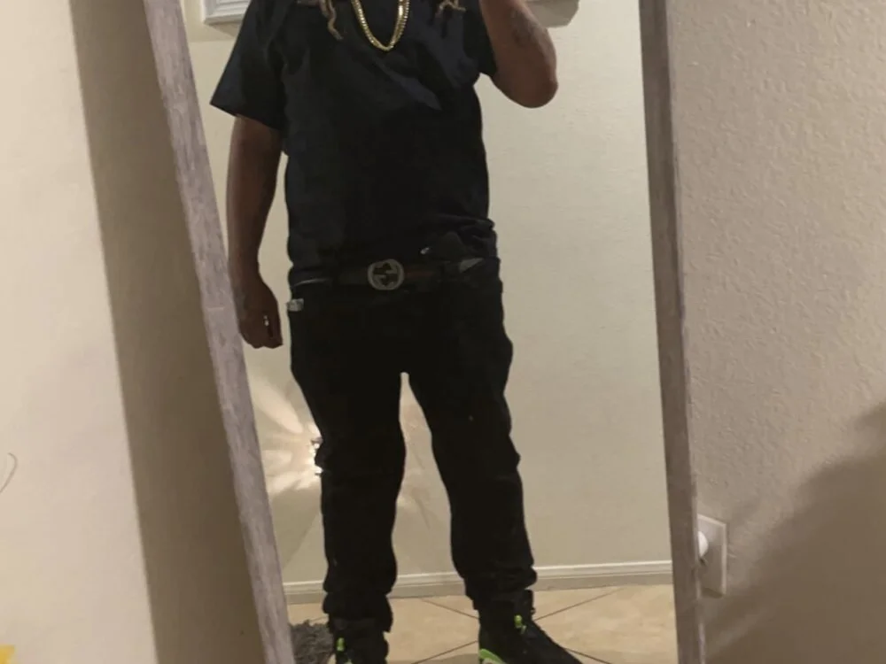 Sembang XXX Luar Talian BigBlaccDick777