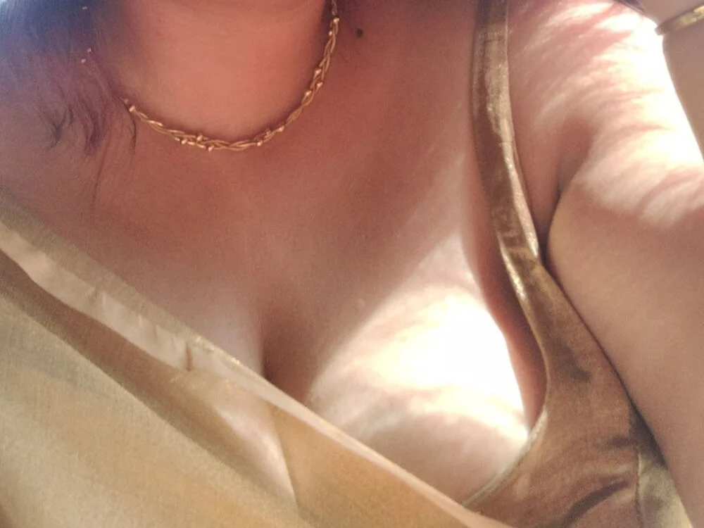 Lisaa__Telugu's Offline XXX Chat