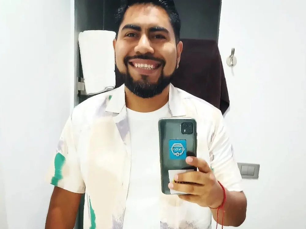 ElreyMiguel offline chatrum