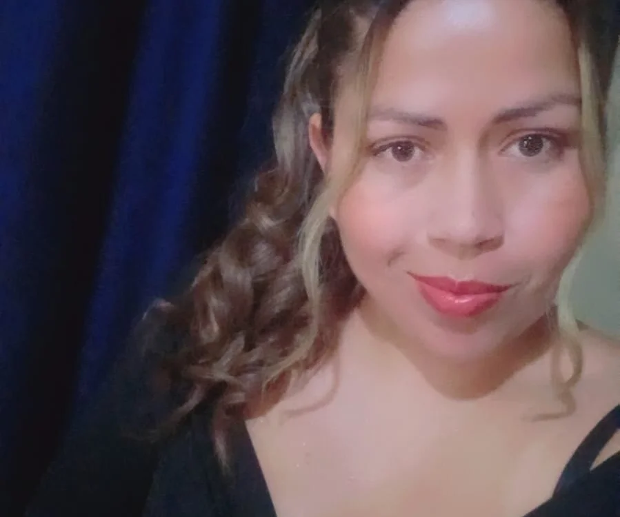thamyandrade's Offline Chat Room