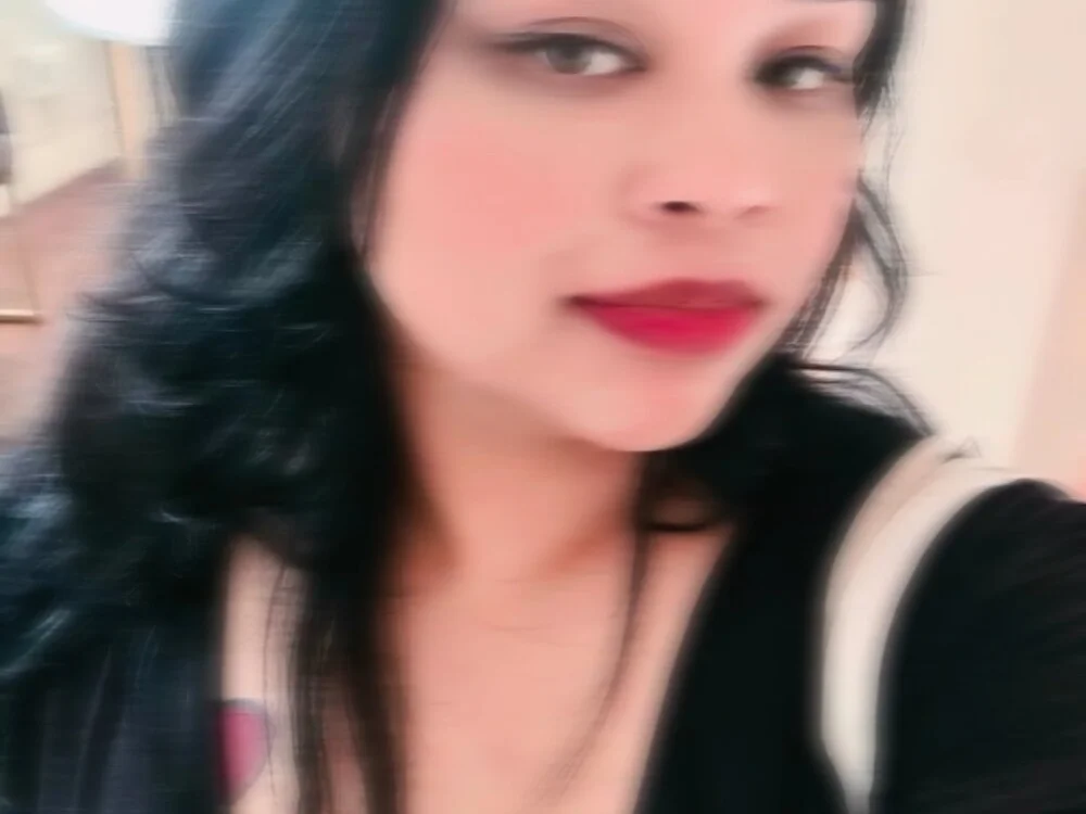 Chatroom XXX hors ligne de Caylie_Luvbite