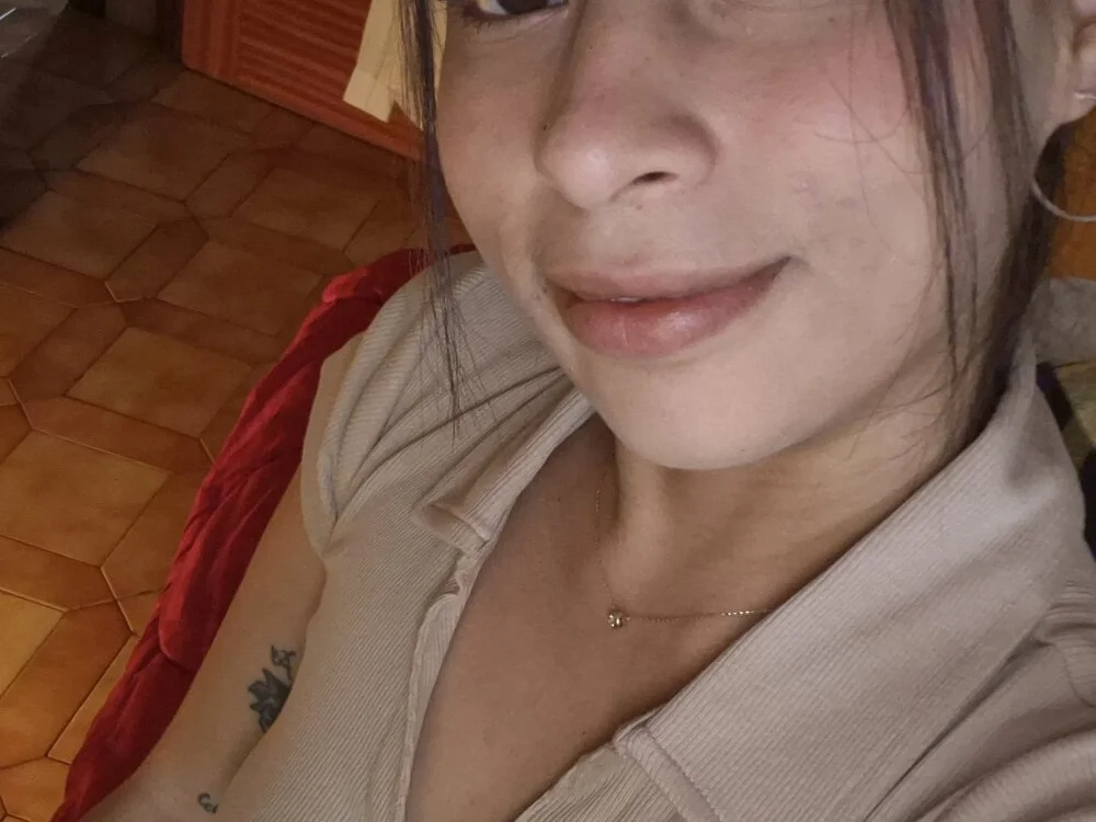 aleja1811: офлайн-секс-чат