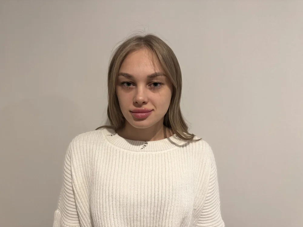 SlyviaCrapo offline chatrum
