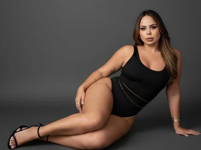 lariic - big ass young