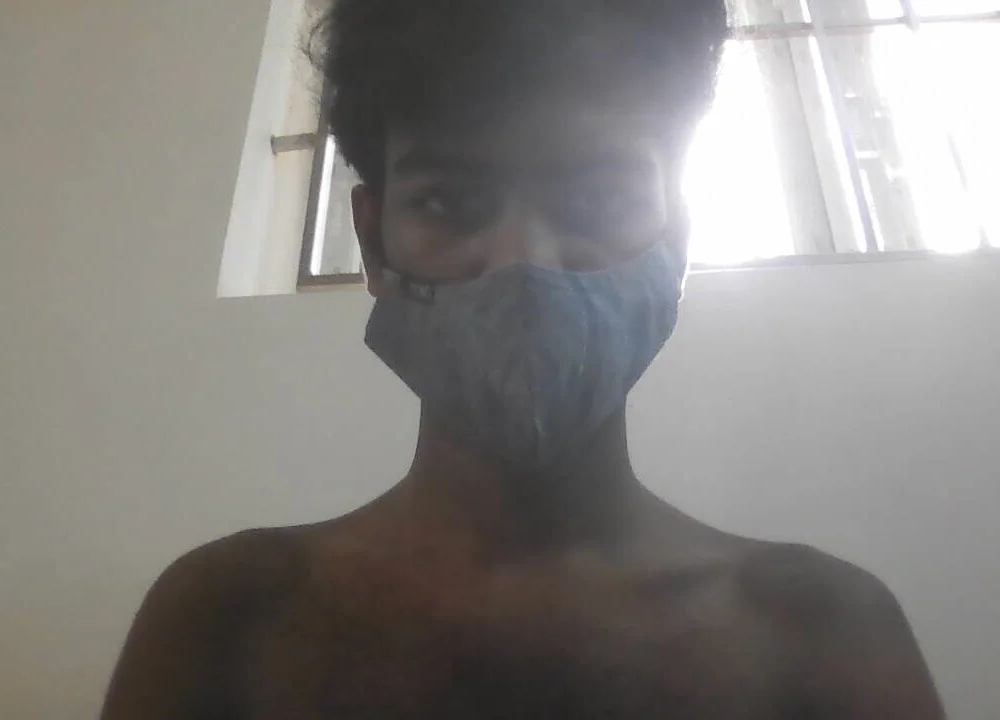 AverageUncut 离线XXX聊天