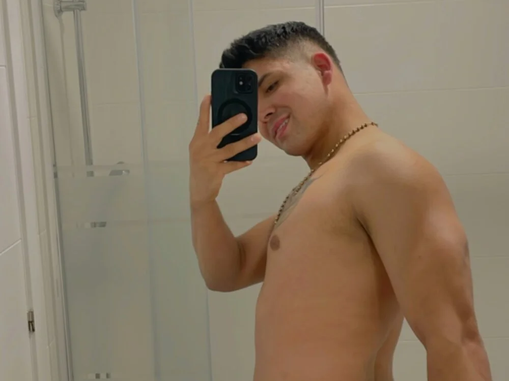 FeliPeee- Offline XXX-Chat